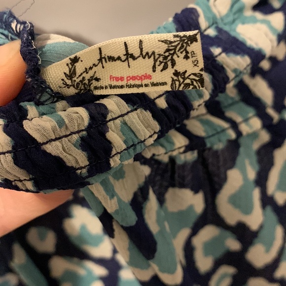 Free People intimately wake up pants, super comfy and light weight - Picture 4 of 5